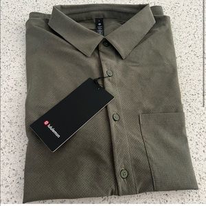 Lululemon Mens WovenAir Popover Shirt